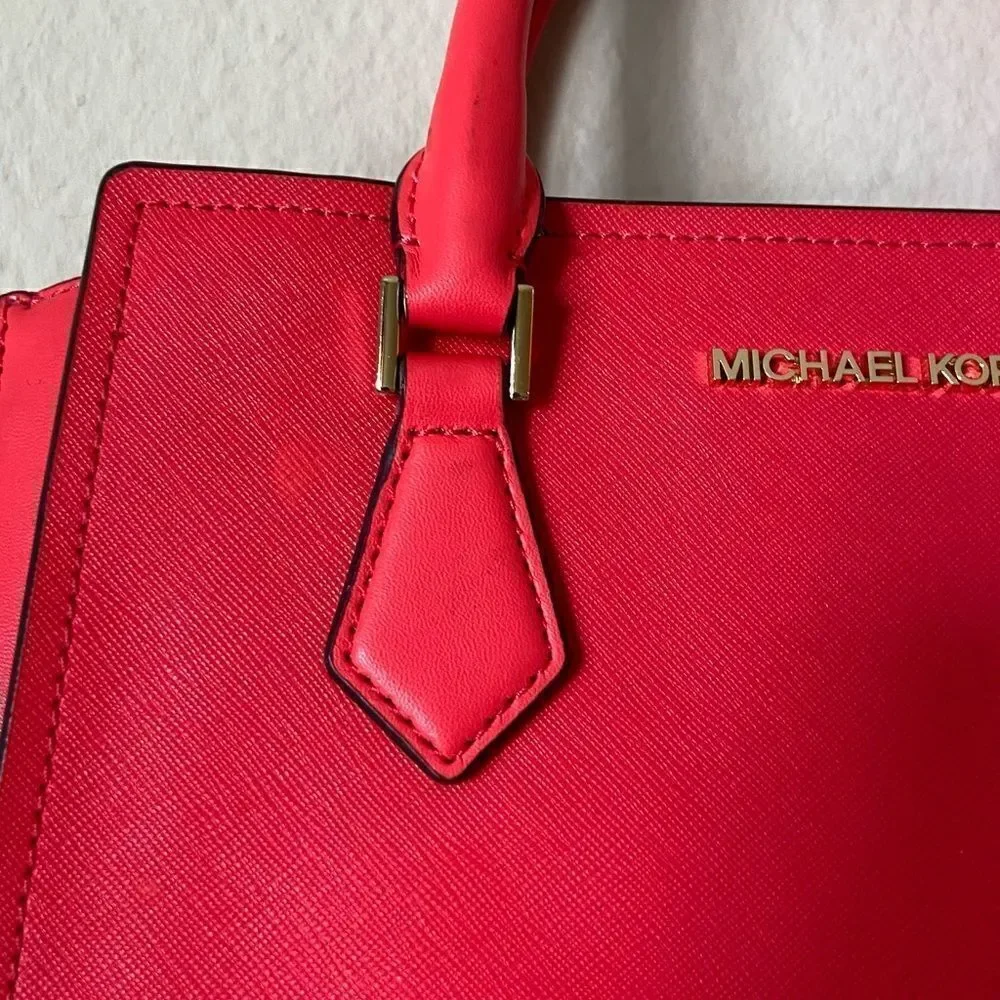 Michael Kors good pre